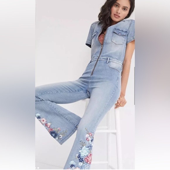 DRIFTWOOD Pants - Free People Driftwood Embroidered Denim Jumpsuit Floral Pockets Slim Flare Blue